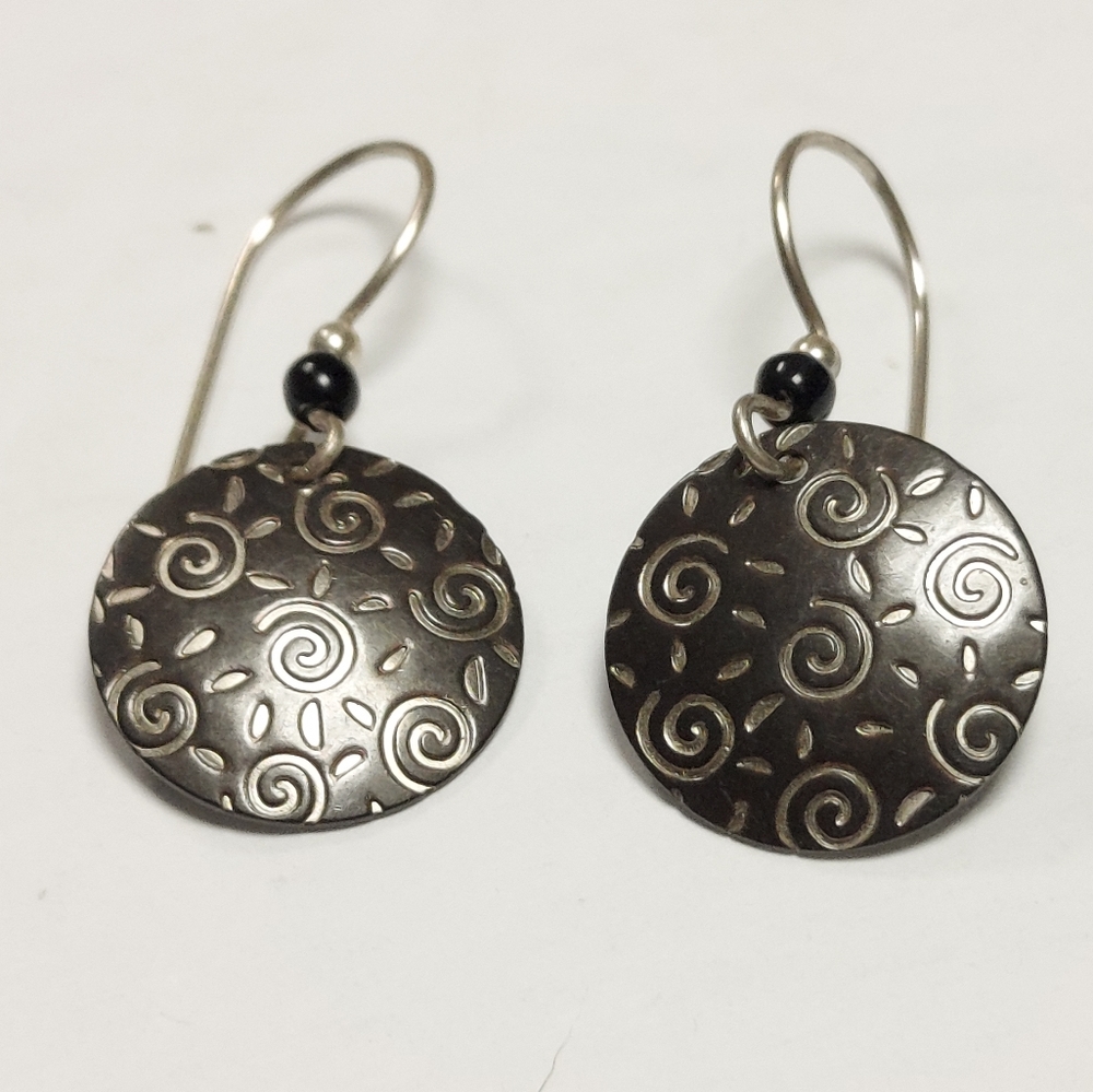 Sterling Silver French Wire Round Dangle Etched Earrings Onyx Bead 1 1/4" Length